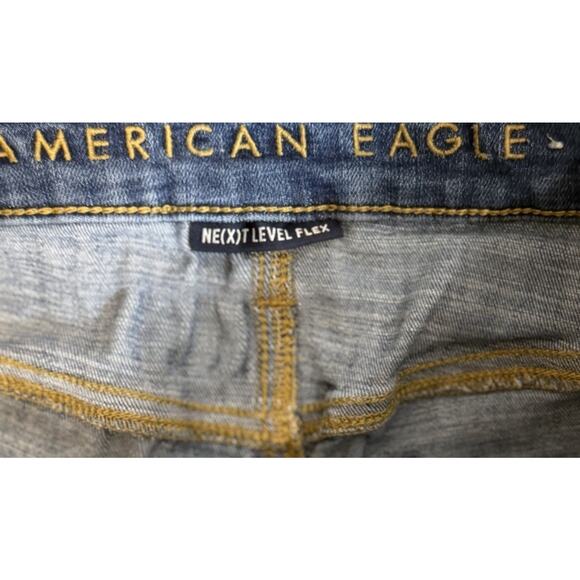 Women’s American Eagle Distressed Next Level Flex Jeans 31x30 - Picture 3 of 5